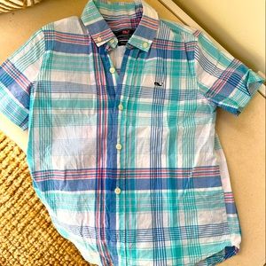 Boys Vineyard Vines Short sleeve button up size 5 - pastel plaid